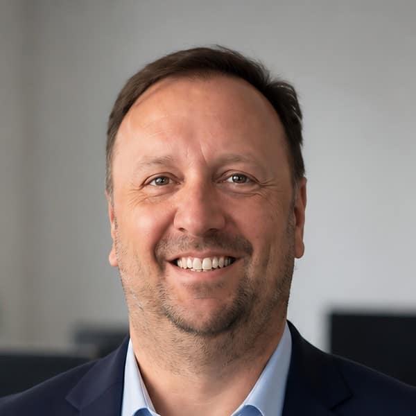 Holger Kersten, Gründer von KiAvatars